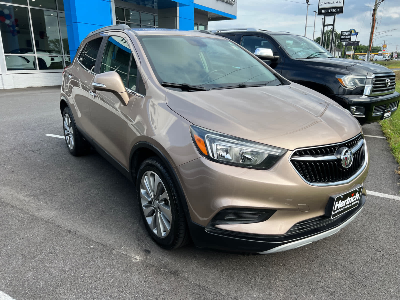 2018 Buick Encore Preferred's photo