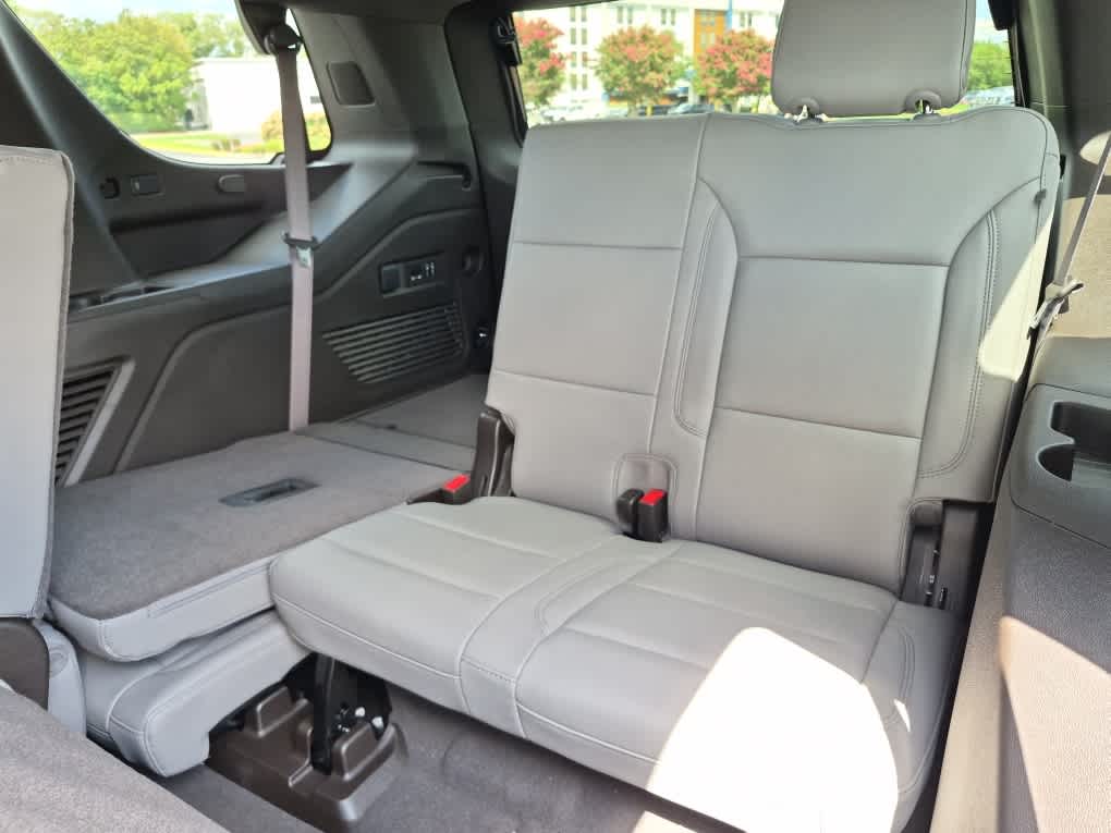 2026 Chevrolet Tahoe LT - Photo 7