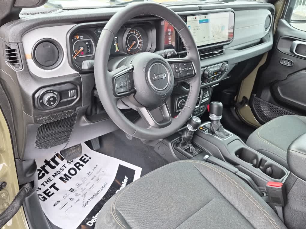 2025 Jeep Gladiator Willys - Photo 11