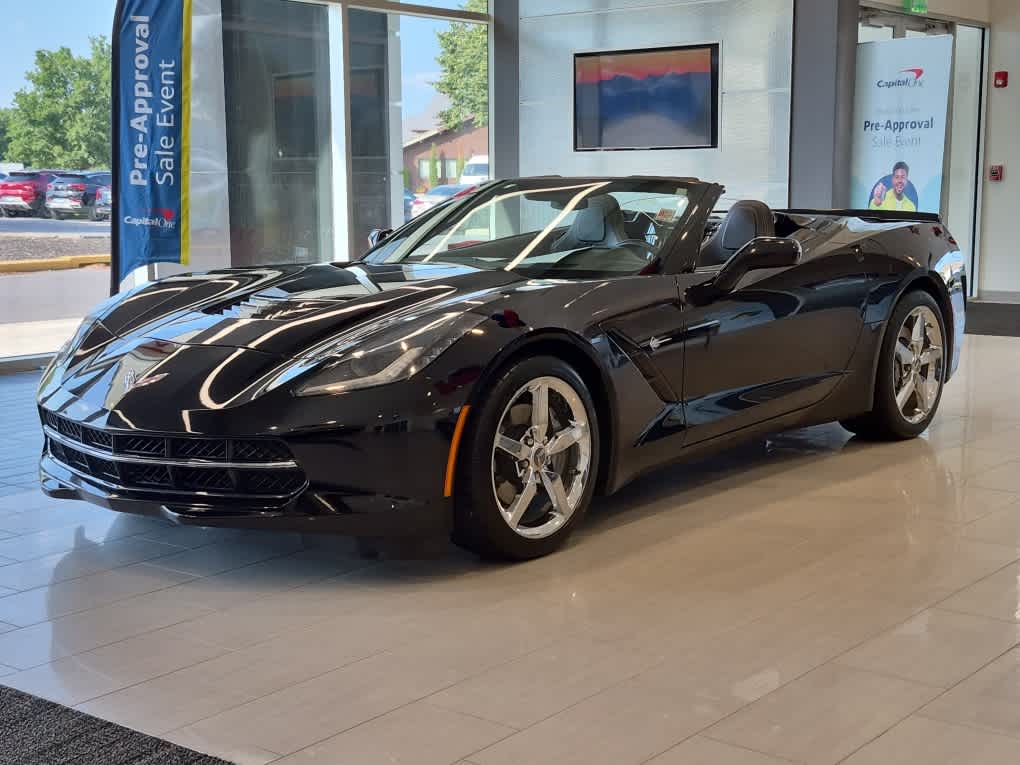  Chevrolet Corvette Stingray