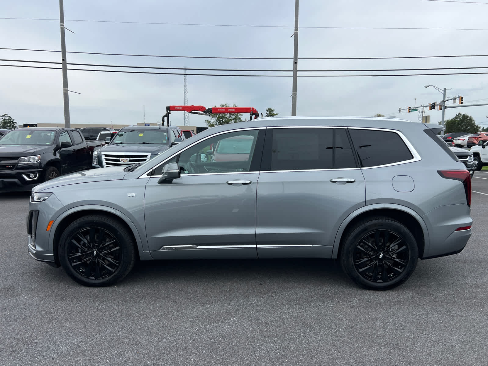 2024 Cadillac XT6 Luxury photo 4