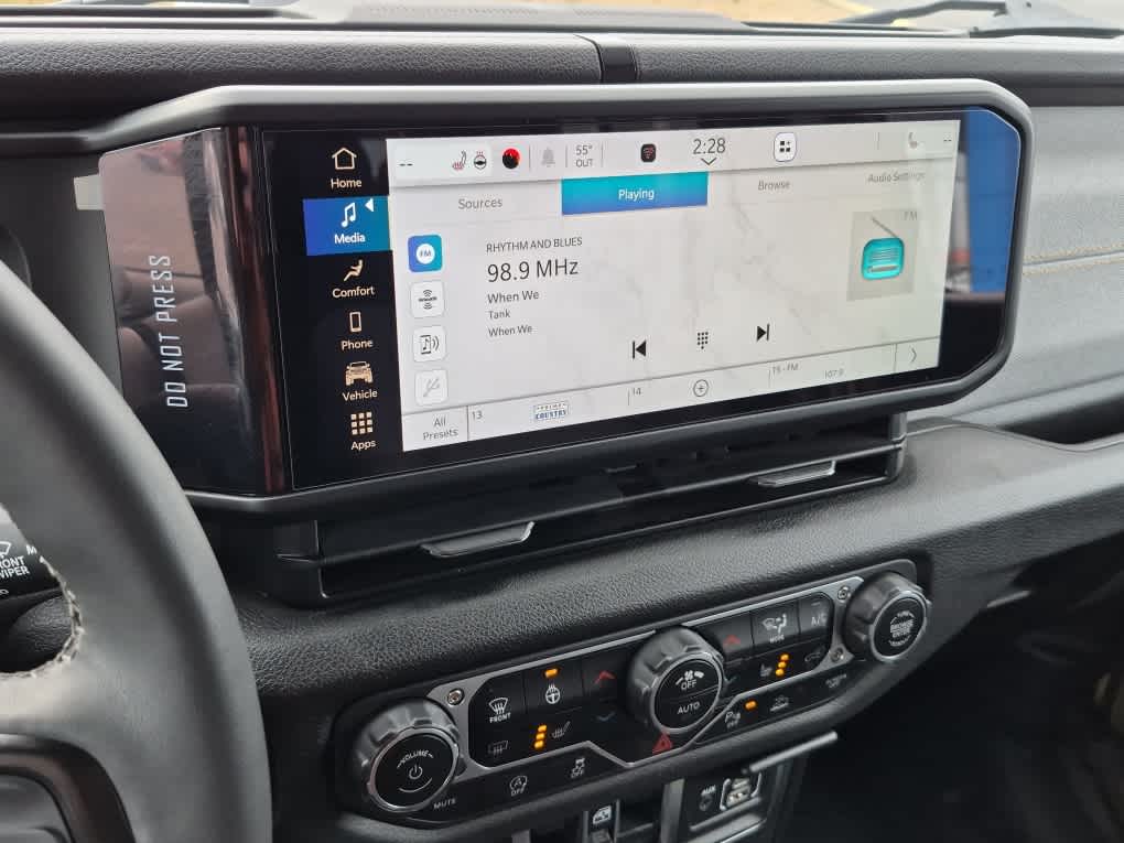 2025 Jeep Gladiator Willys - Photo 13