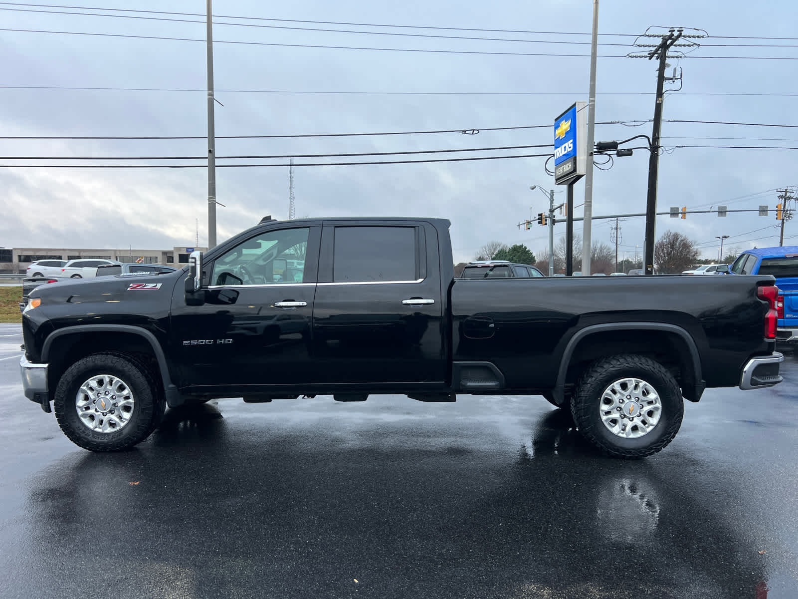 2023 Chevrolet Silverado 2500HD LTZ photo 2