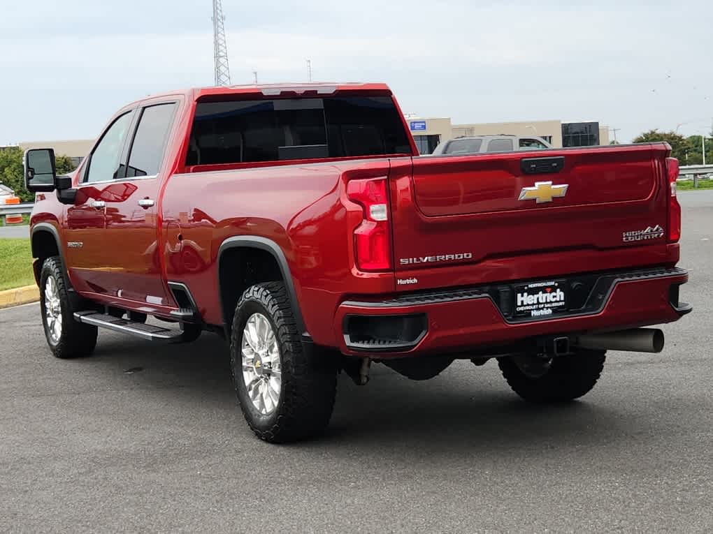 2022 Chevrolet Silverado 3500HD High Country photo 4