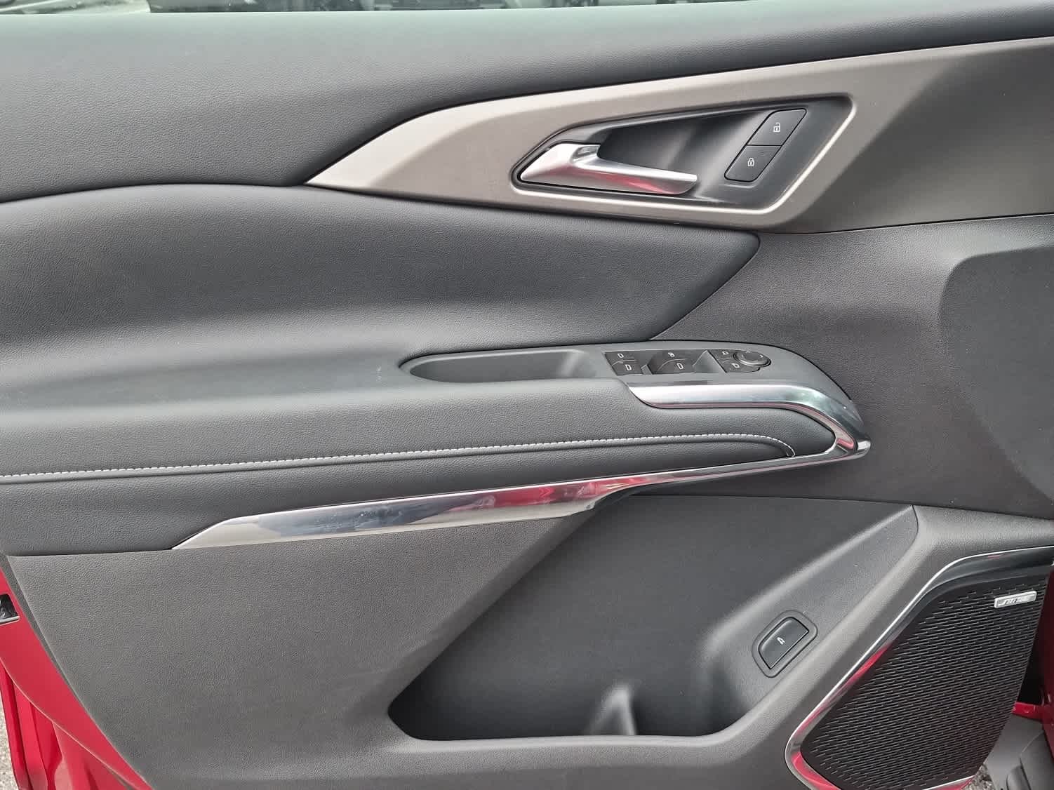 2026 Chevrolet Traverse LT - Photo 11