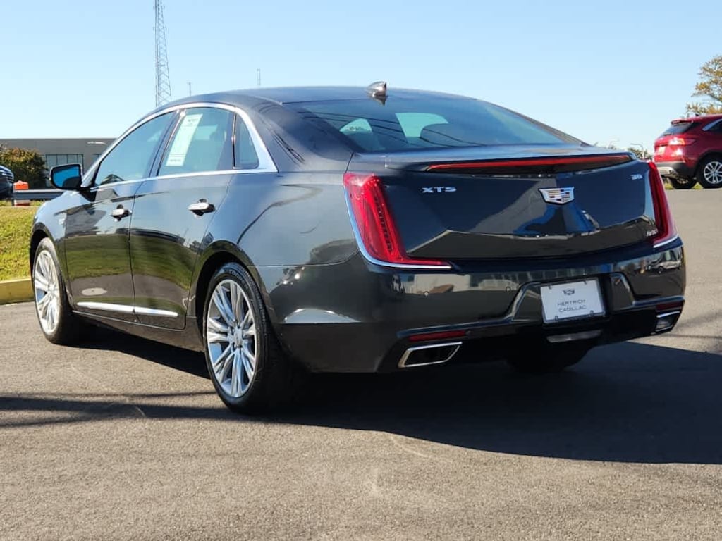 Used 2019 CADILLAC XTS Luxury Car