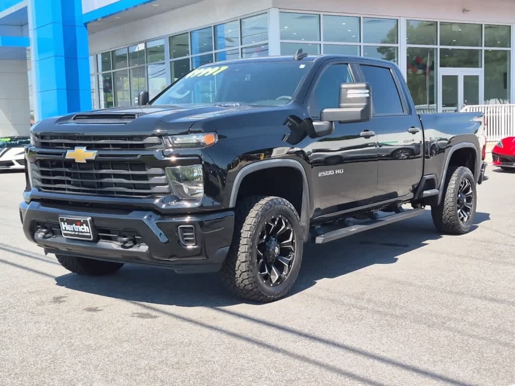 Used 2024 Chevrolet Silverado 2500 HD Custom Truck