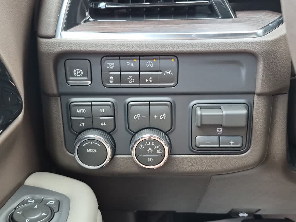 2026 Chevrolet Tahoe LT - Photo 19