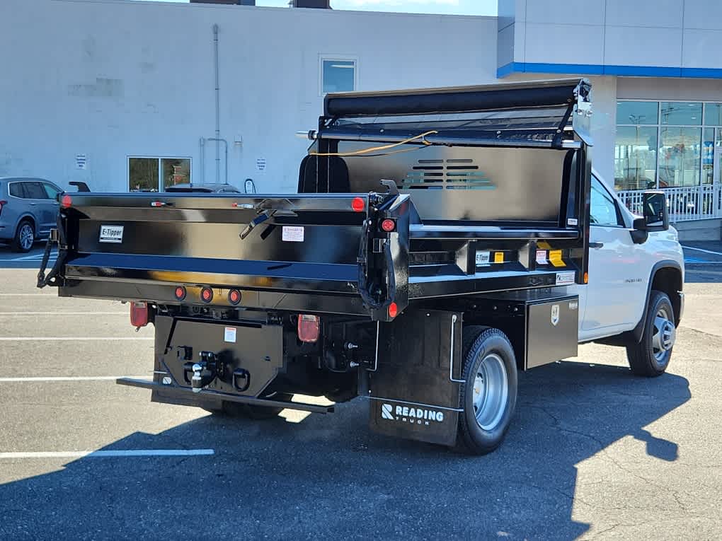 2024 Chevrolet Silverado 3500HD Work Truck photo 3
