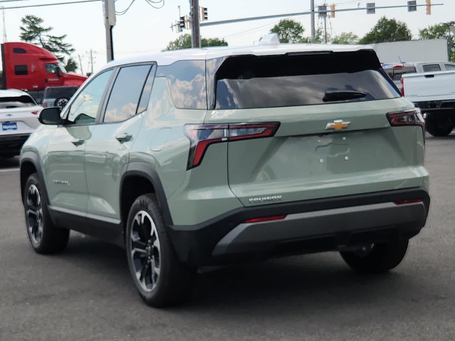 2026 Chevrolet Equinox LT photo 4