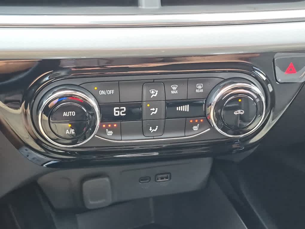 2026 Chevrolet Trax LT - Photo 15