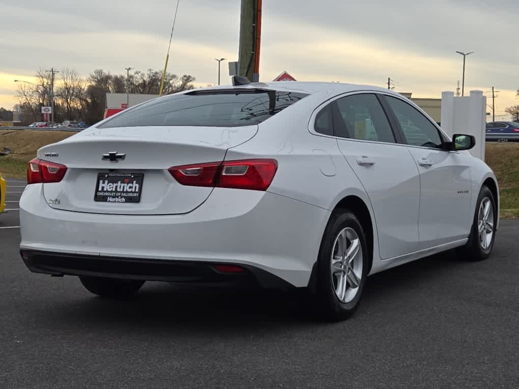 Certified 2022 Chevrolet Malibu LS Car