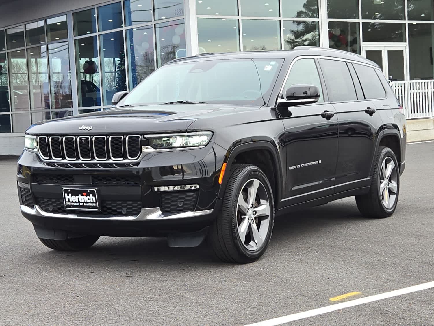 2021 Jeep Grand Cherokee L Limited's photo