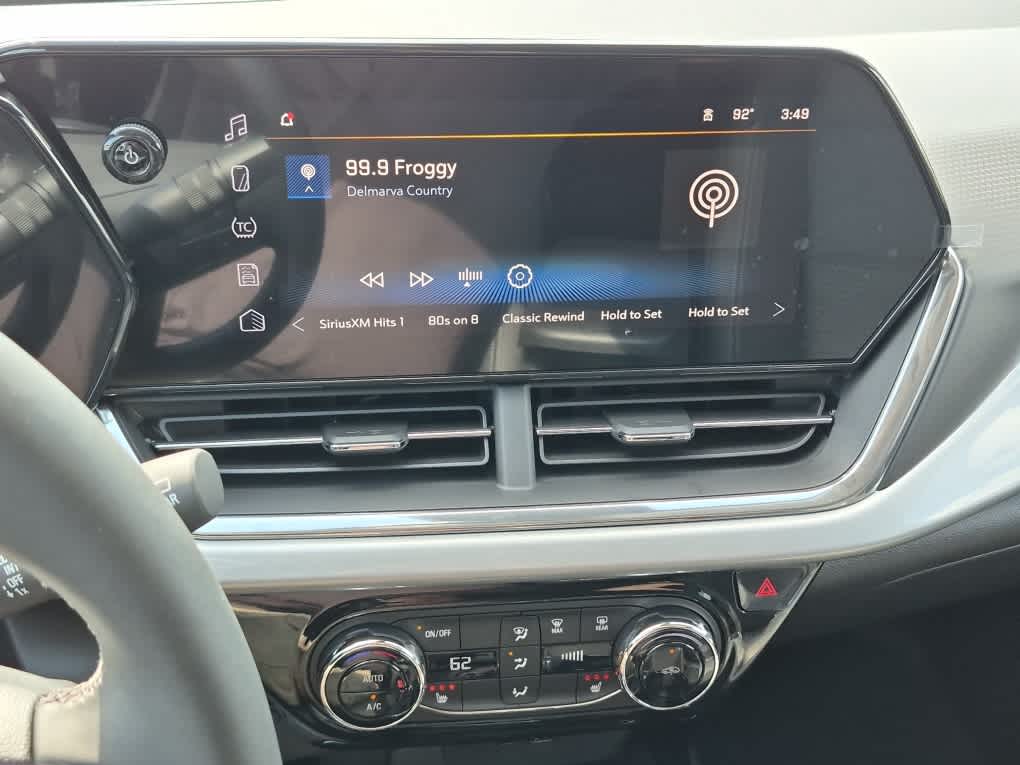 2026 Chevrolet Trax LT - Photo 13