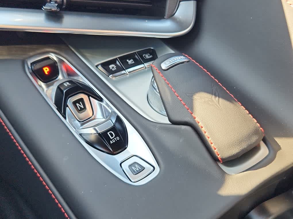 2025 Chevrolet Corvette 3LT - Photo 11