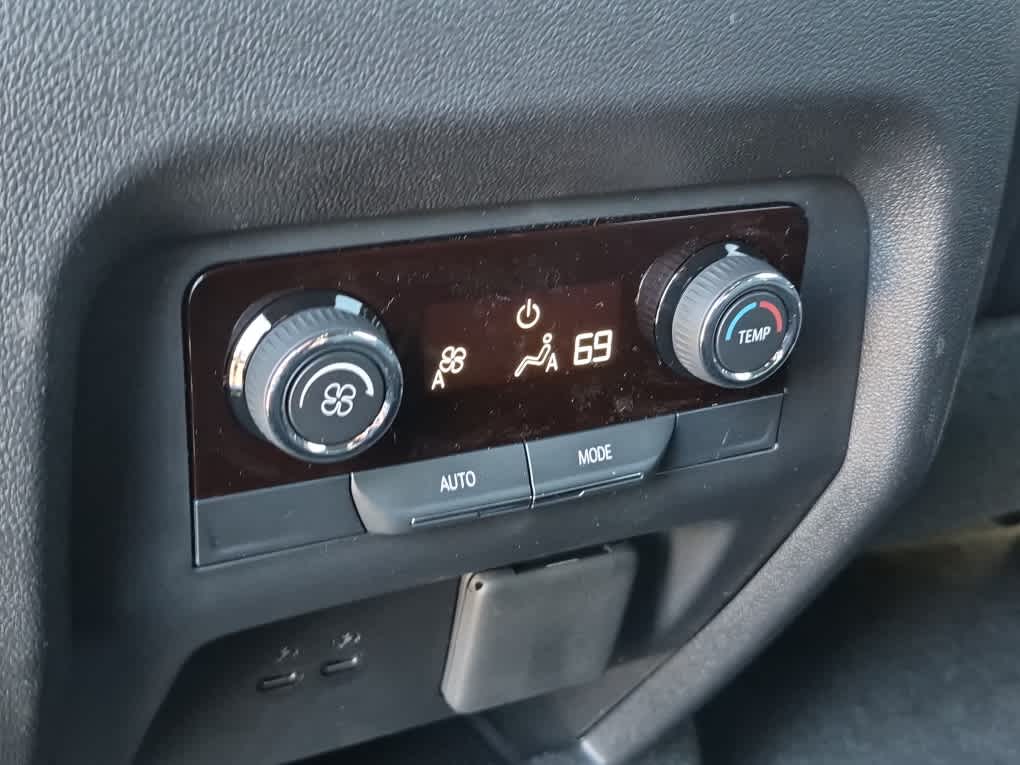 2026 Chevrolet Traverse Z71 - Photo 17