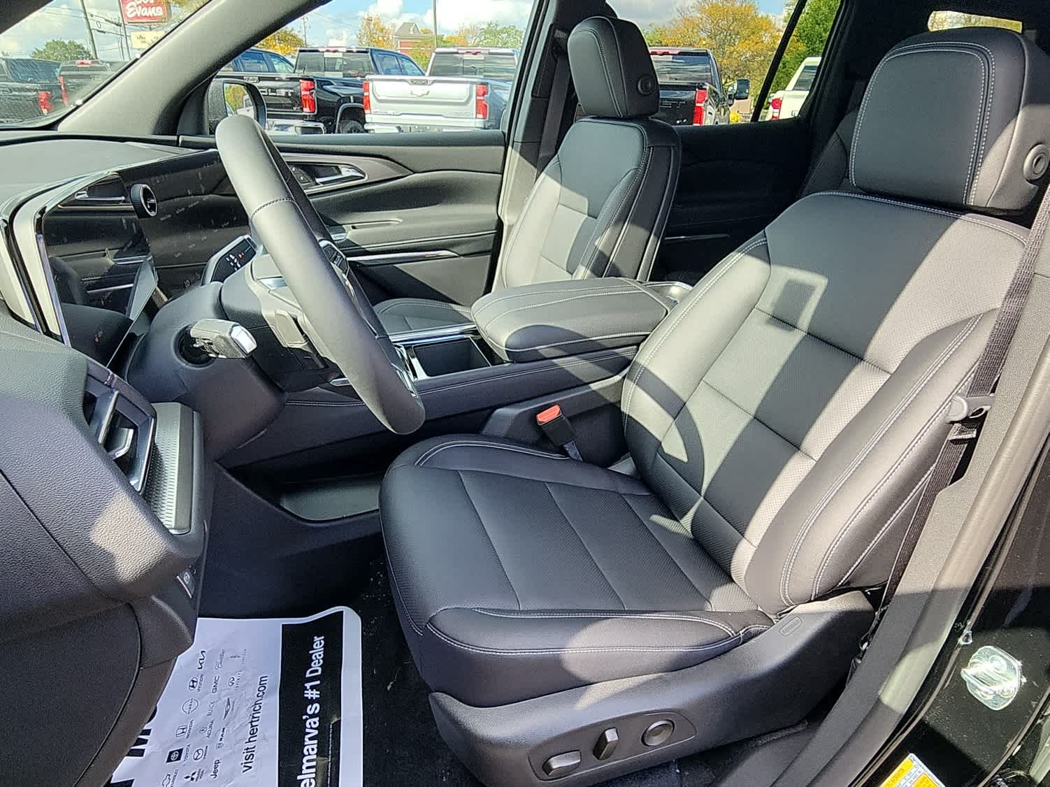 2026 Chevrolet Traverse LT - Photo 11