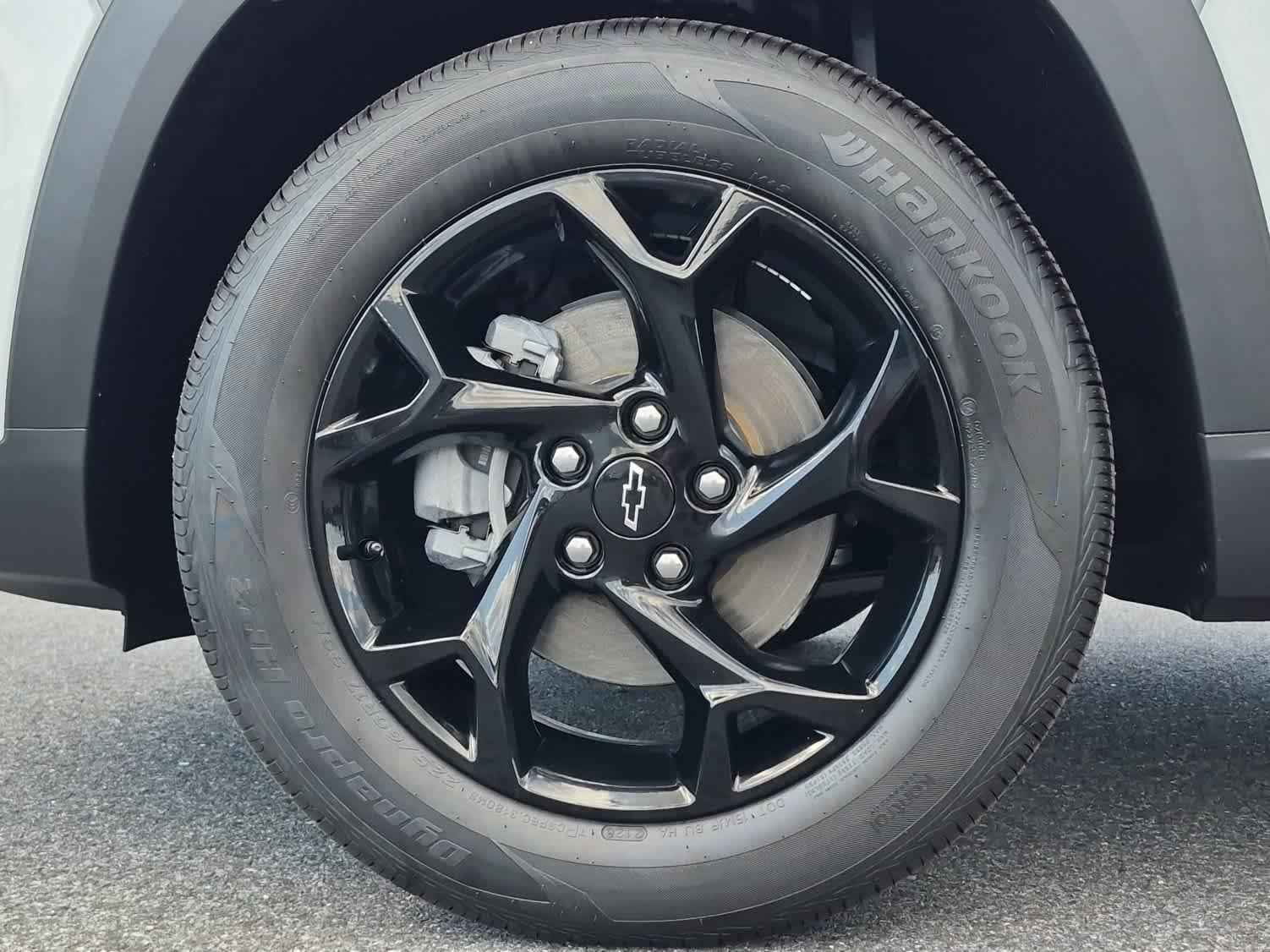 2026 Chevrolet Trax LT - Photo 6