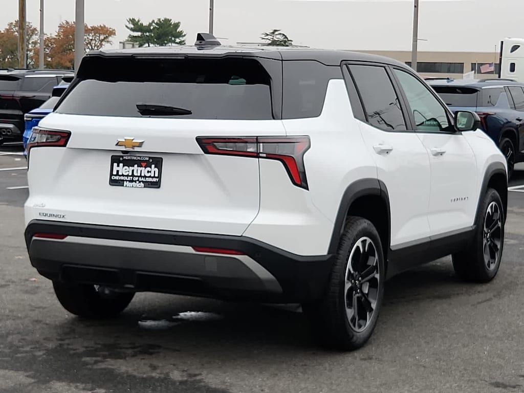 New 2026 Chevrolet Equinox LT SUV