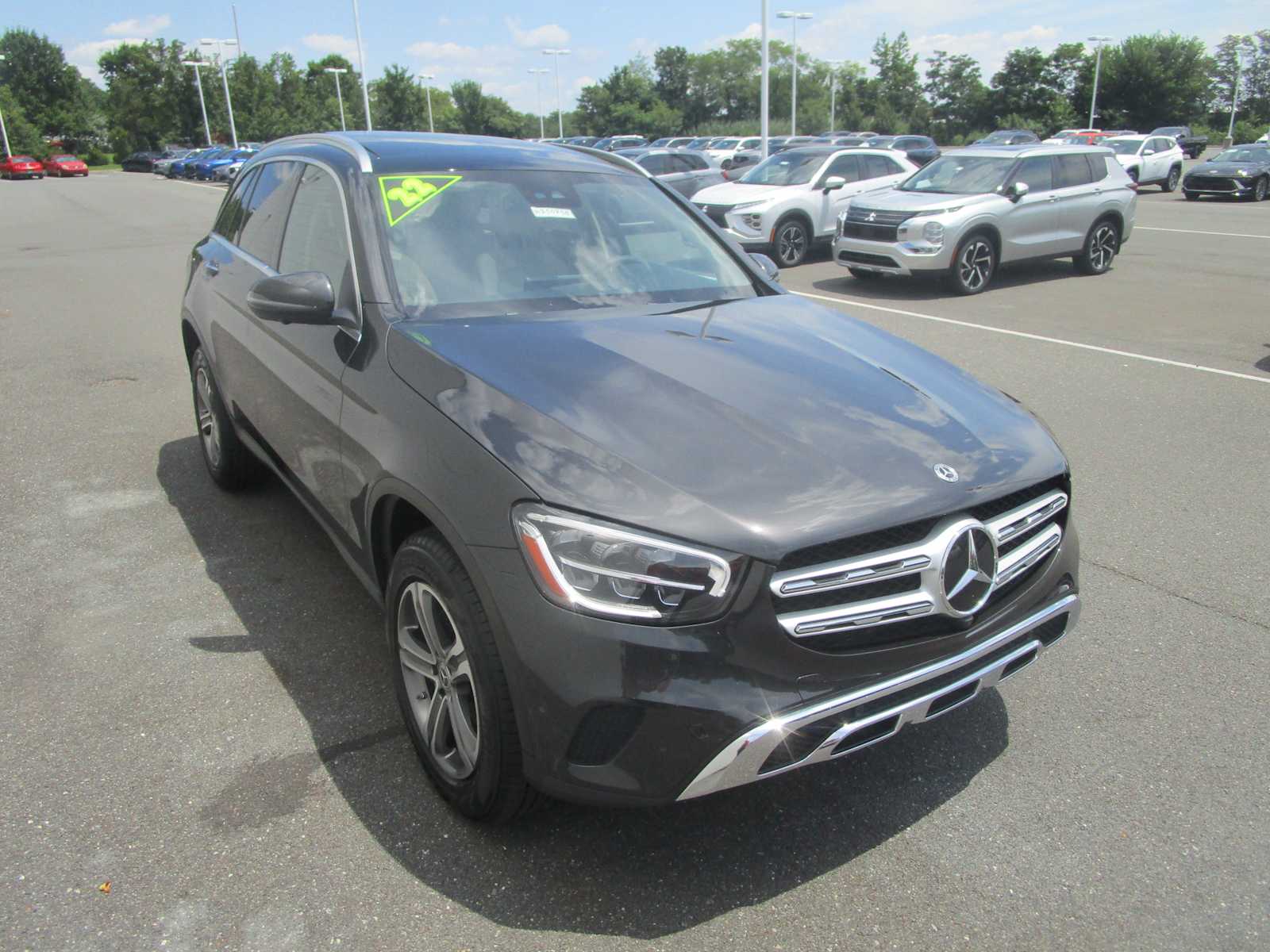 2022 Mercedes Benz GLC 300 4MATIC photo 2