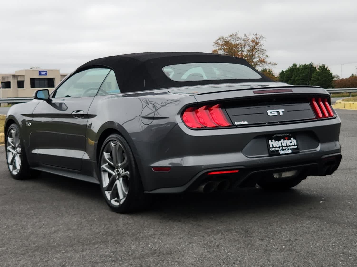 2021 Ford Mustang GT Premium photo 4