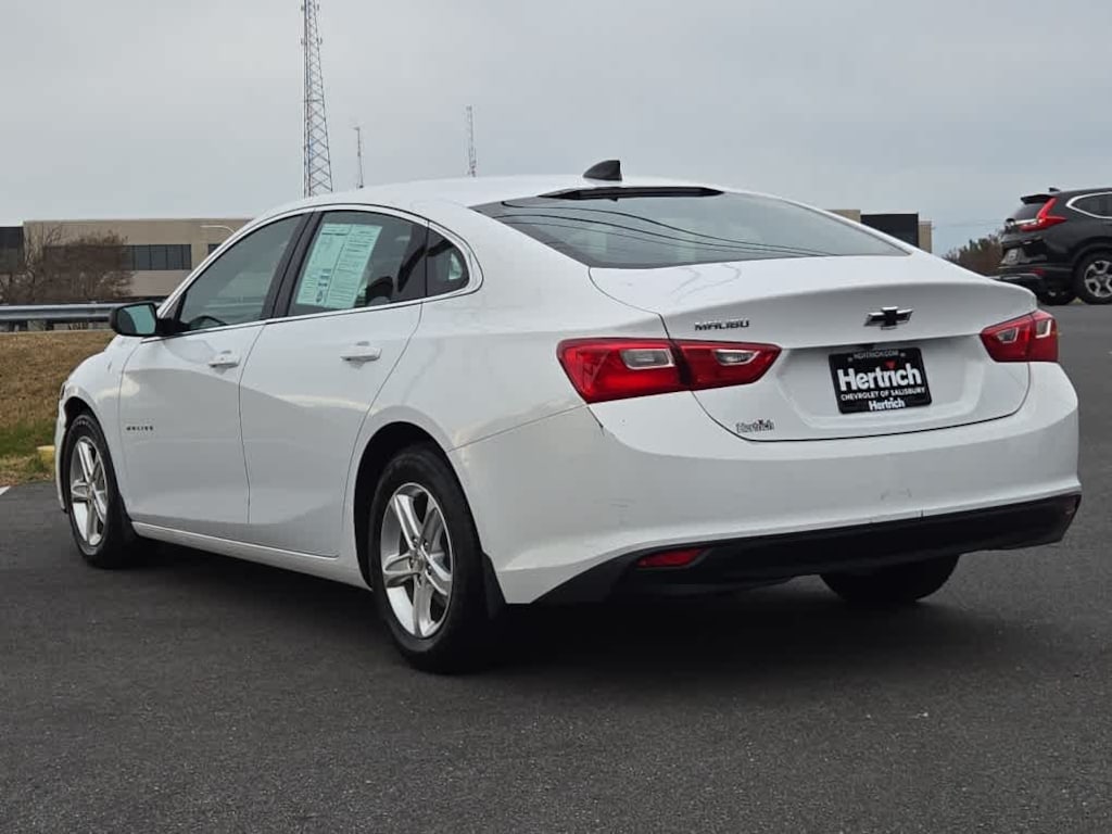 Certified 2022 Chevrolet Malibu LS Car