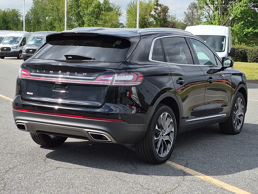 Used 2023 Lincoln Nautilus Reserve