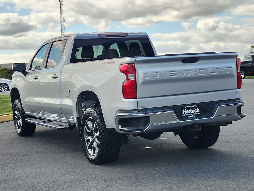 2020 Chevrolet Silverado 1500 LT photo 4