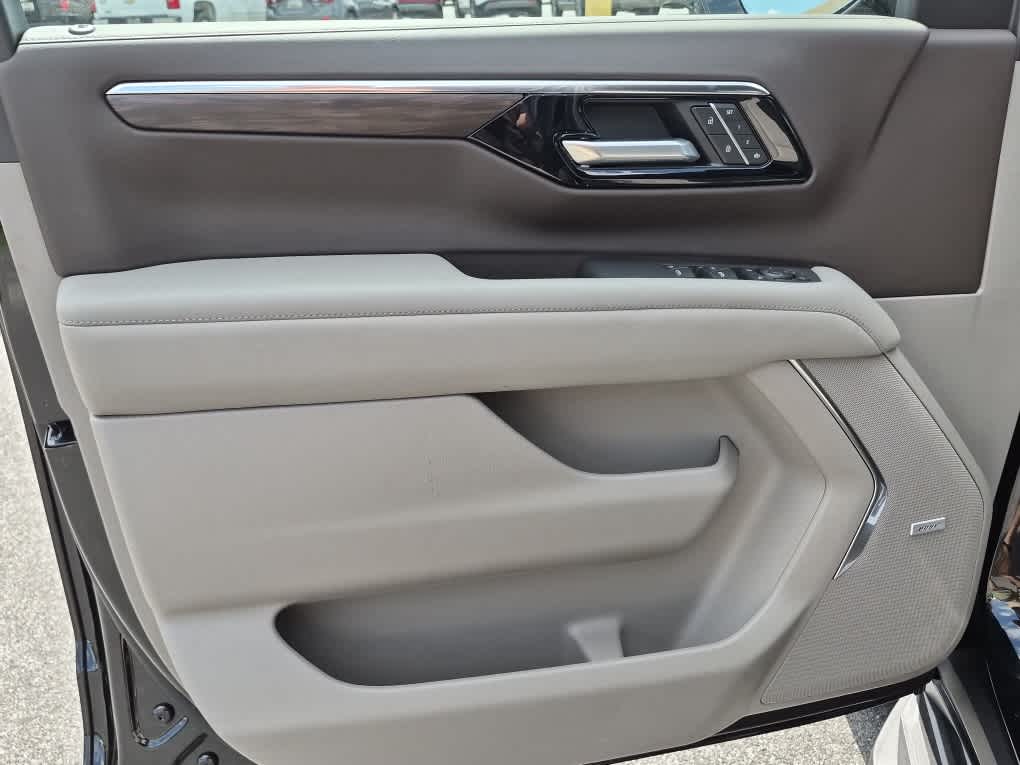 2026 Chevrolet Tahoe LT - Photo 11
