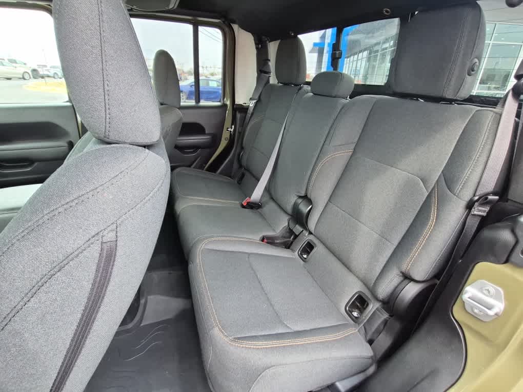 2025 Jeep Gladiator Willys - Photo 7