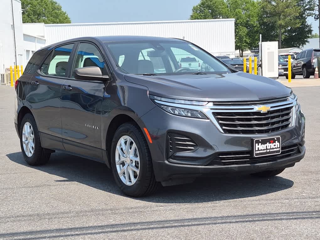 Used 2022 Chevrolet Equinox LS with VIN 3GNAXHEVXNS219347 for sale in Salisbury, MD