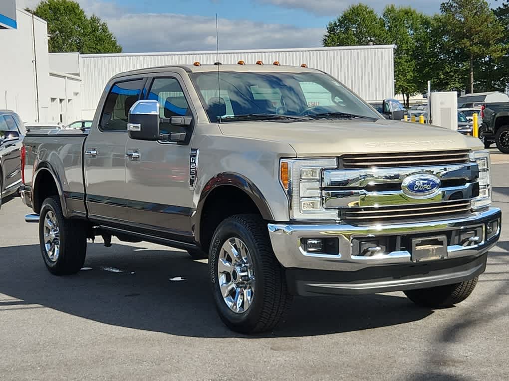2017 Ford F-250 King Ranch photo 2
