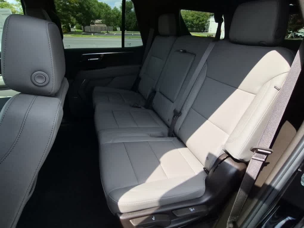 2026 Chevrolet Tahoe LT - Photo 8