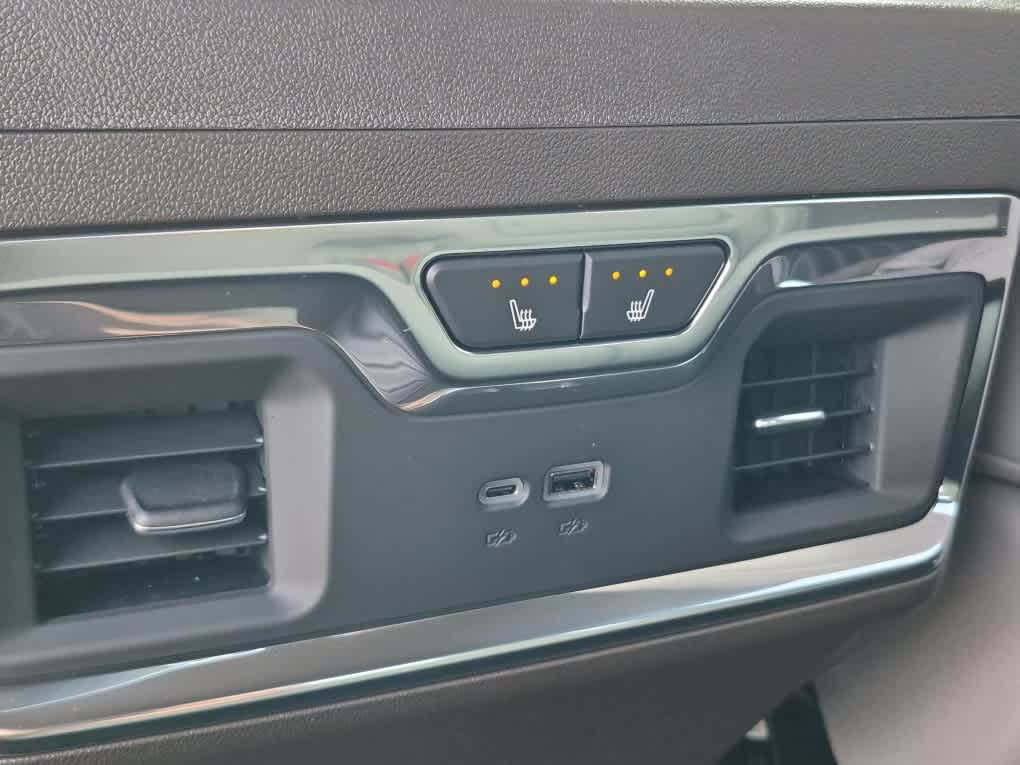 2026 Chevrolet Silverado 2500 HD LTZ - Photo 8