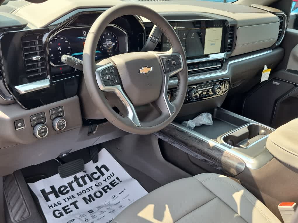 2026 Chevrolet Silverado 2500 HD LTZ - Photo 12