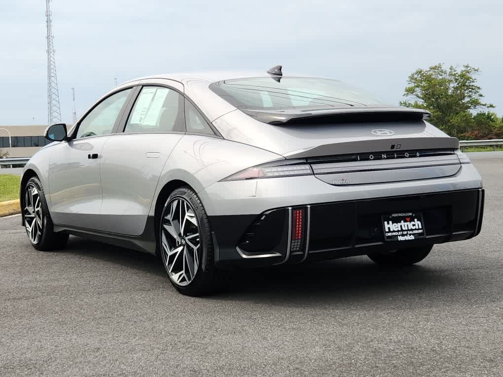 2023 Hyundai Ioniq 6 SEL photo 3