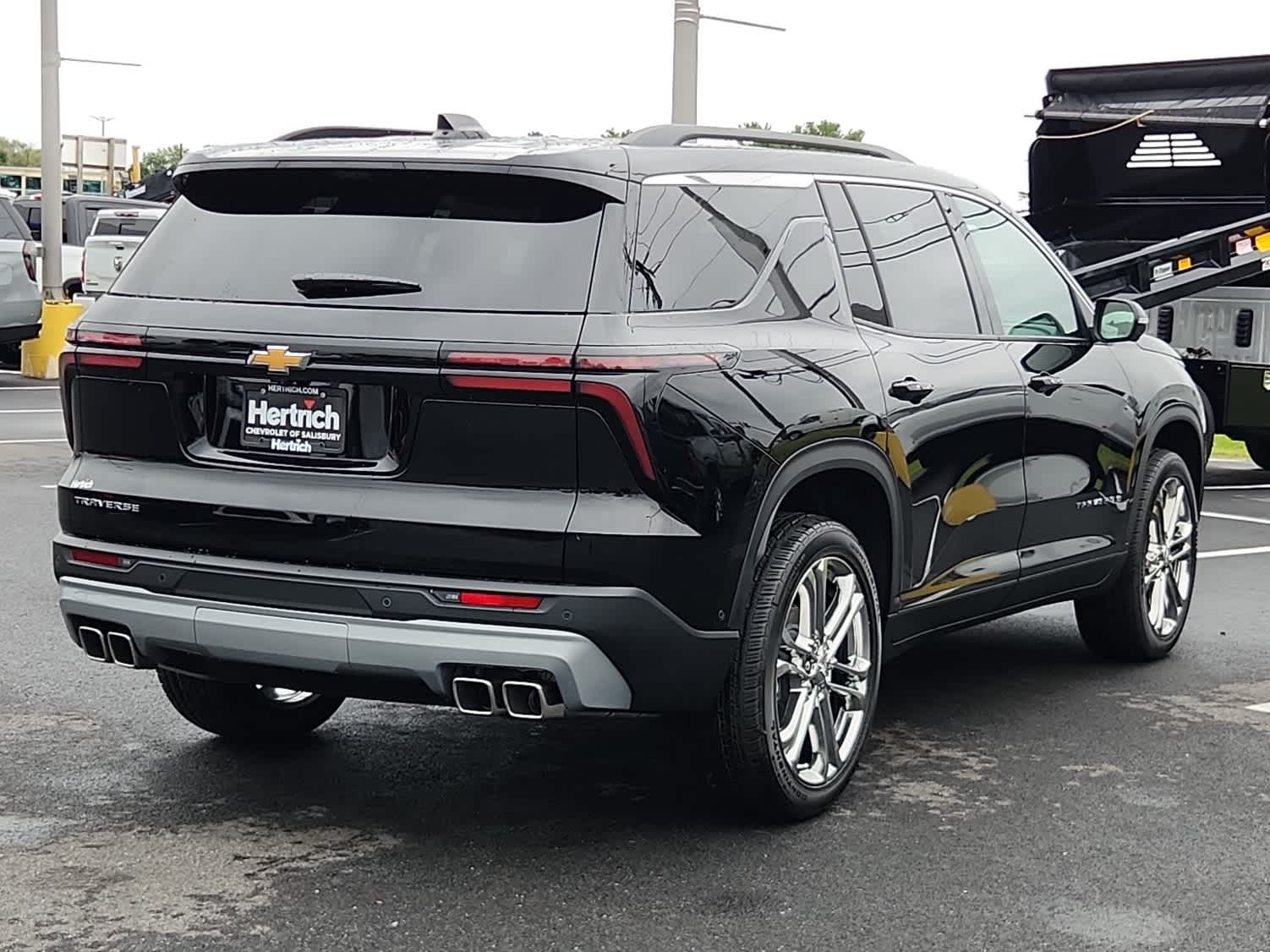 2026 Chevrolet Traverse photo 3