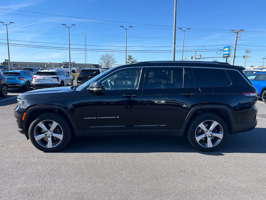 2021 Jeep Grand Cherokee Limited photo 2