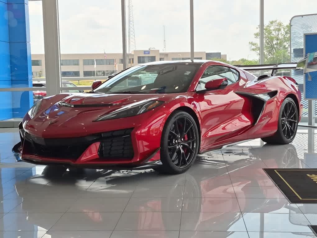 Red Mist Metallic Tintcoat 2026 Chevrolet Corvette ZR1 3LZ Coupe RWD Coupe Rear-Wheel Drive Automatic