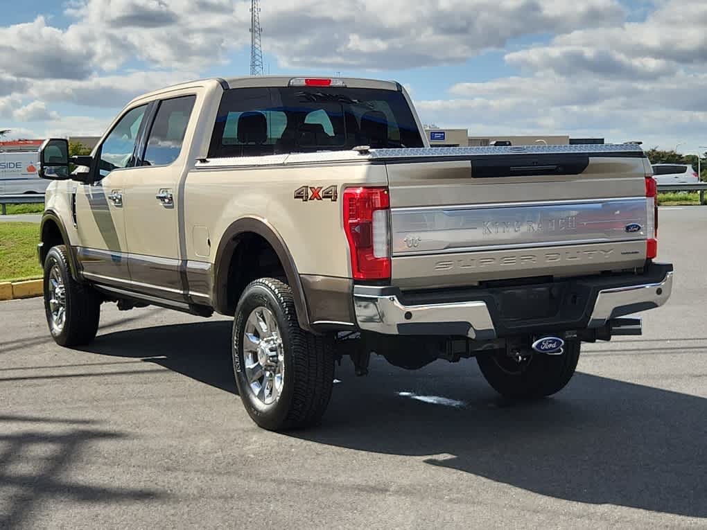 2017 Ford F-250 King Ranch photo 4