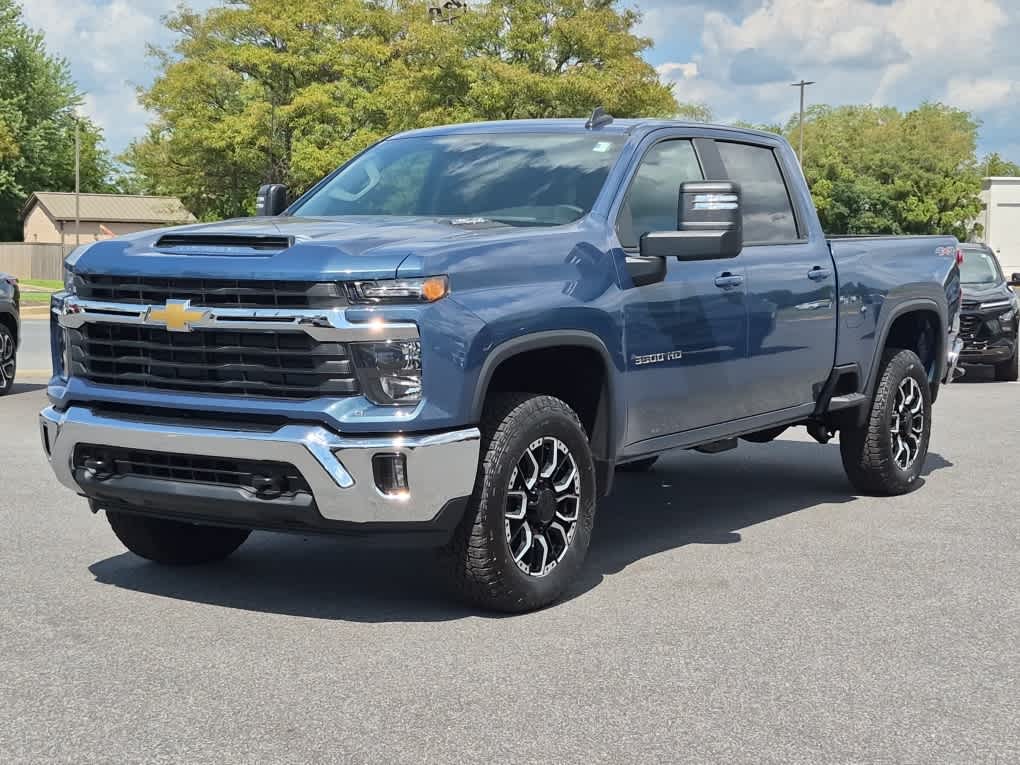 2026 Chevrolet Silverado 3500 HD LT Truck