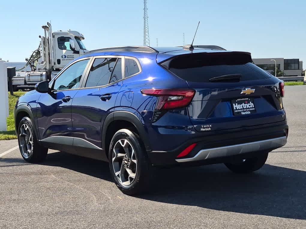 Used 2024 Chevrolet Trax LT SUV