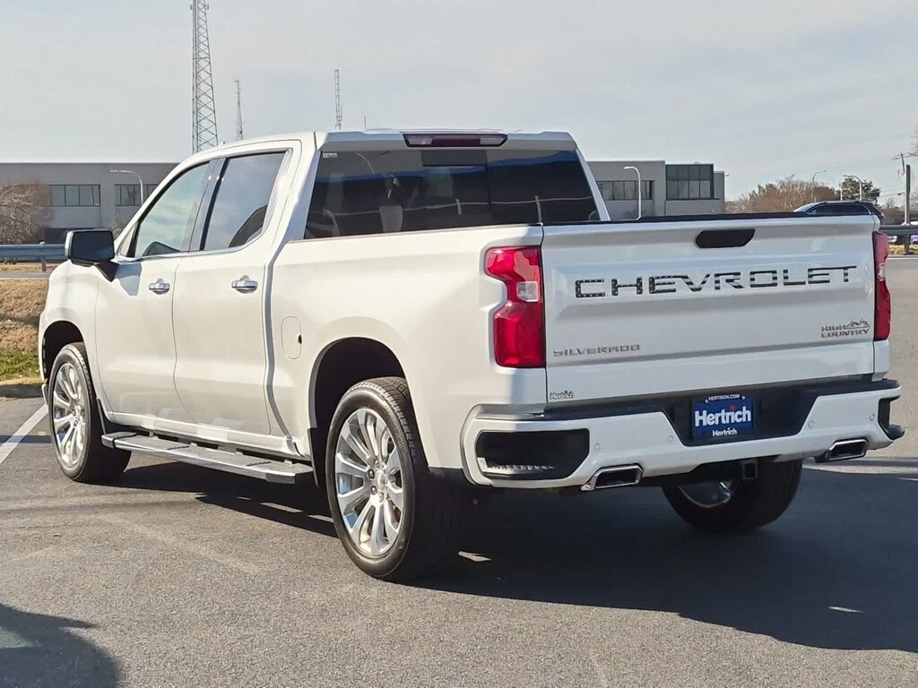 Used 2022 Chevrolet Silverado 1500 LTD High Country 4WD Crew Cab 147 Truck Crew Cab