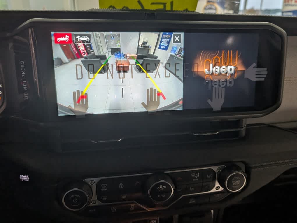 2025 Jeep Wrangler 4-Door Sahara - Photo 34