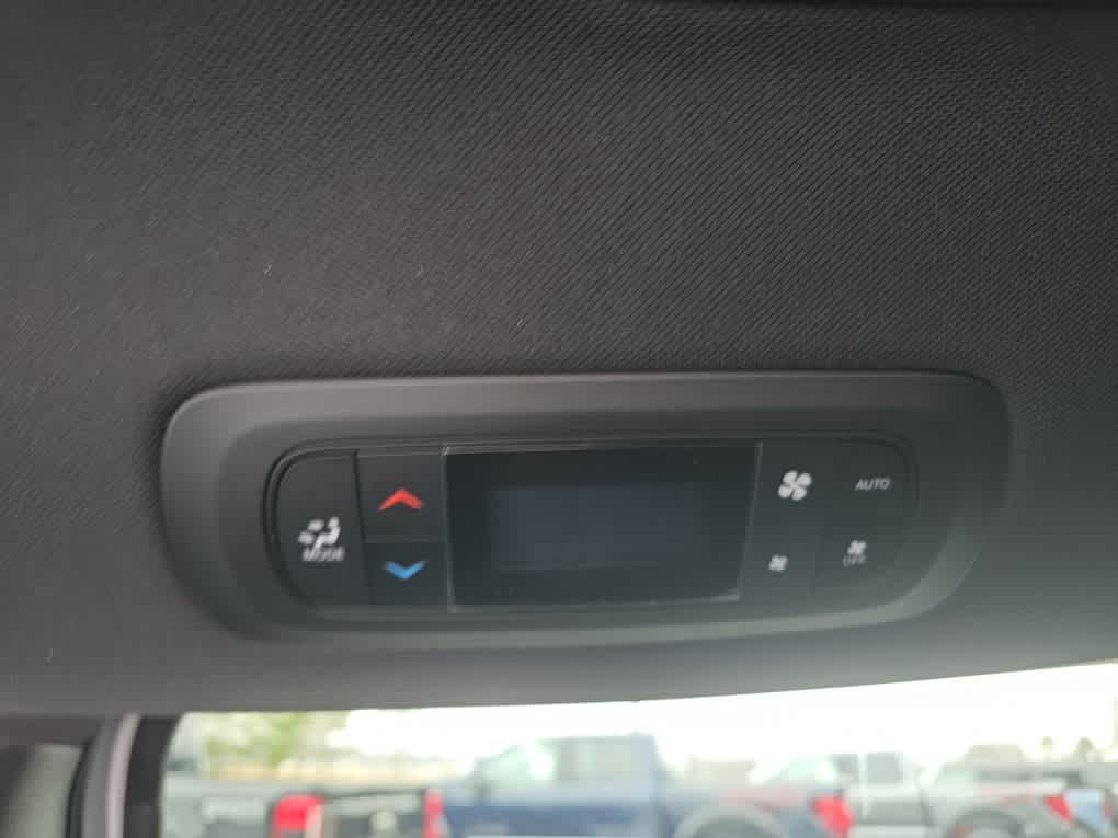 2026 Chrysler Pacifica Select - Photo 15