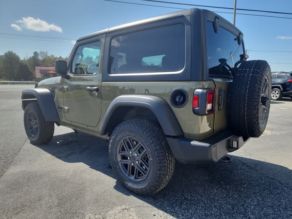 2025 Jeep Wrangler Sport S photo 3