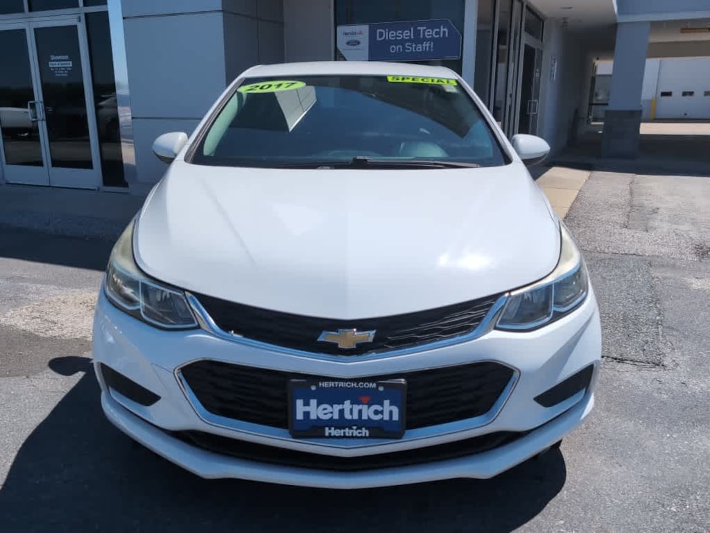 Used 2017 Chevrolet Cruze LS Auto Sedan