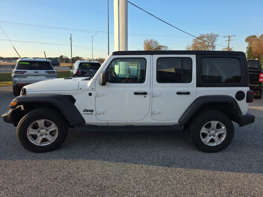 2022 Jeep Wrangler Unlimited Sport S photo 2