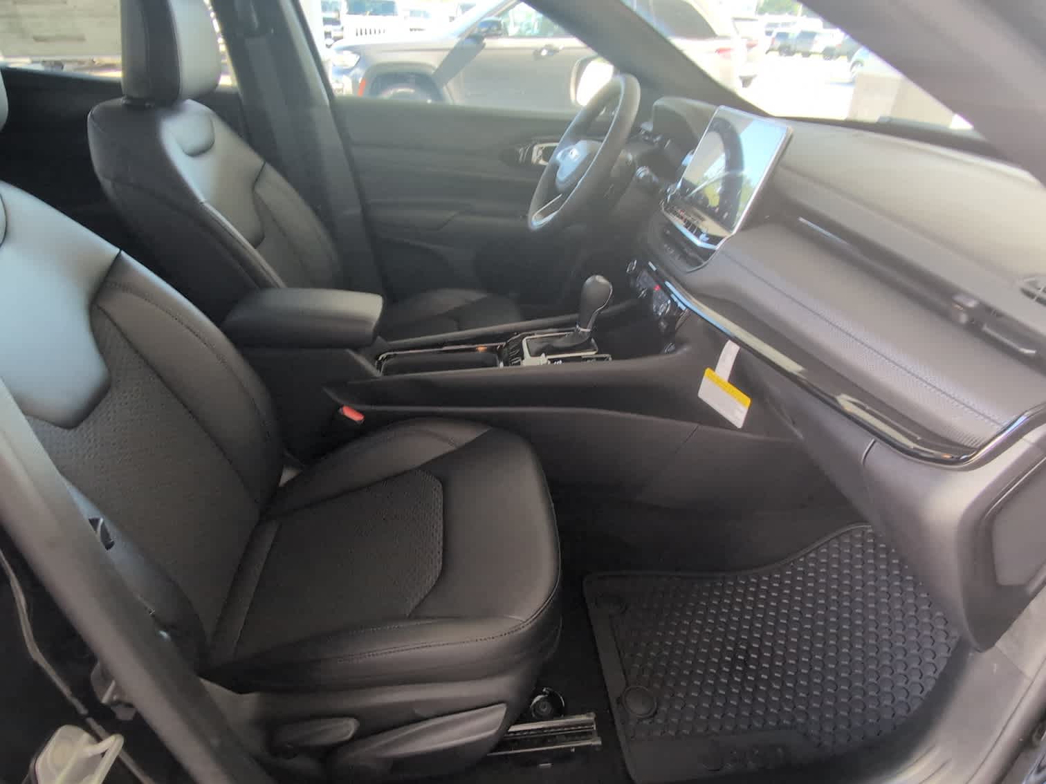2026 Jeep Compass Latitude Altitude - Photo 22