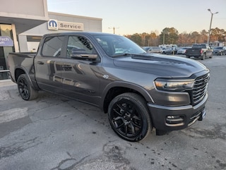 2026 Ram 1500 LARAMIE CREW CAB 4X4 5'7 BOX Pickup